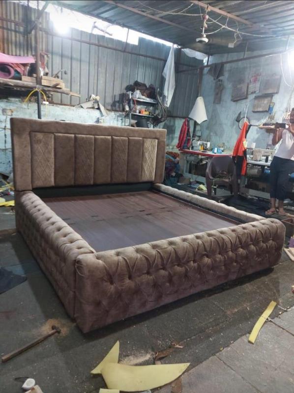 KING SIZE BED WITH STORAGE