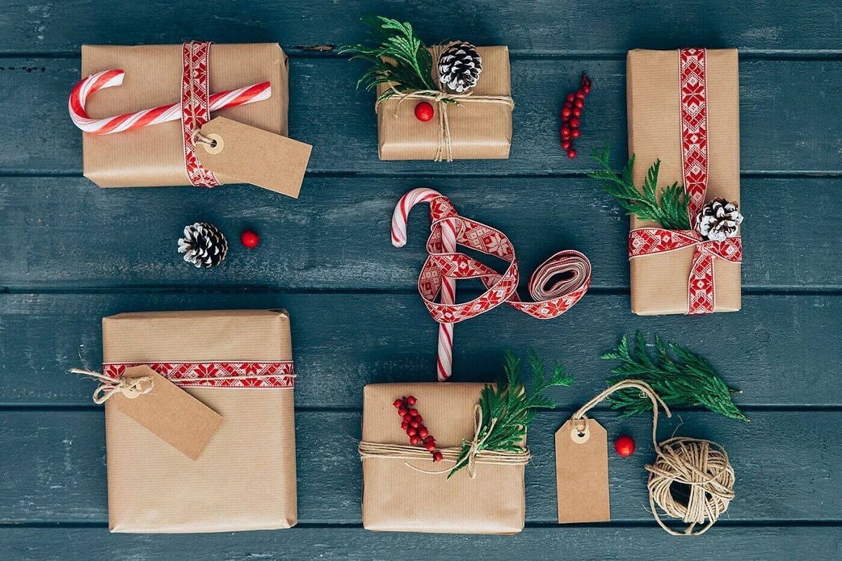 Get Crafty with Your Wrapping Paper Rolls