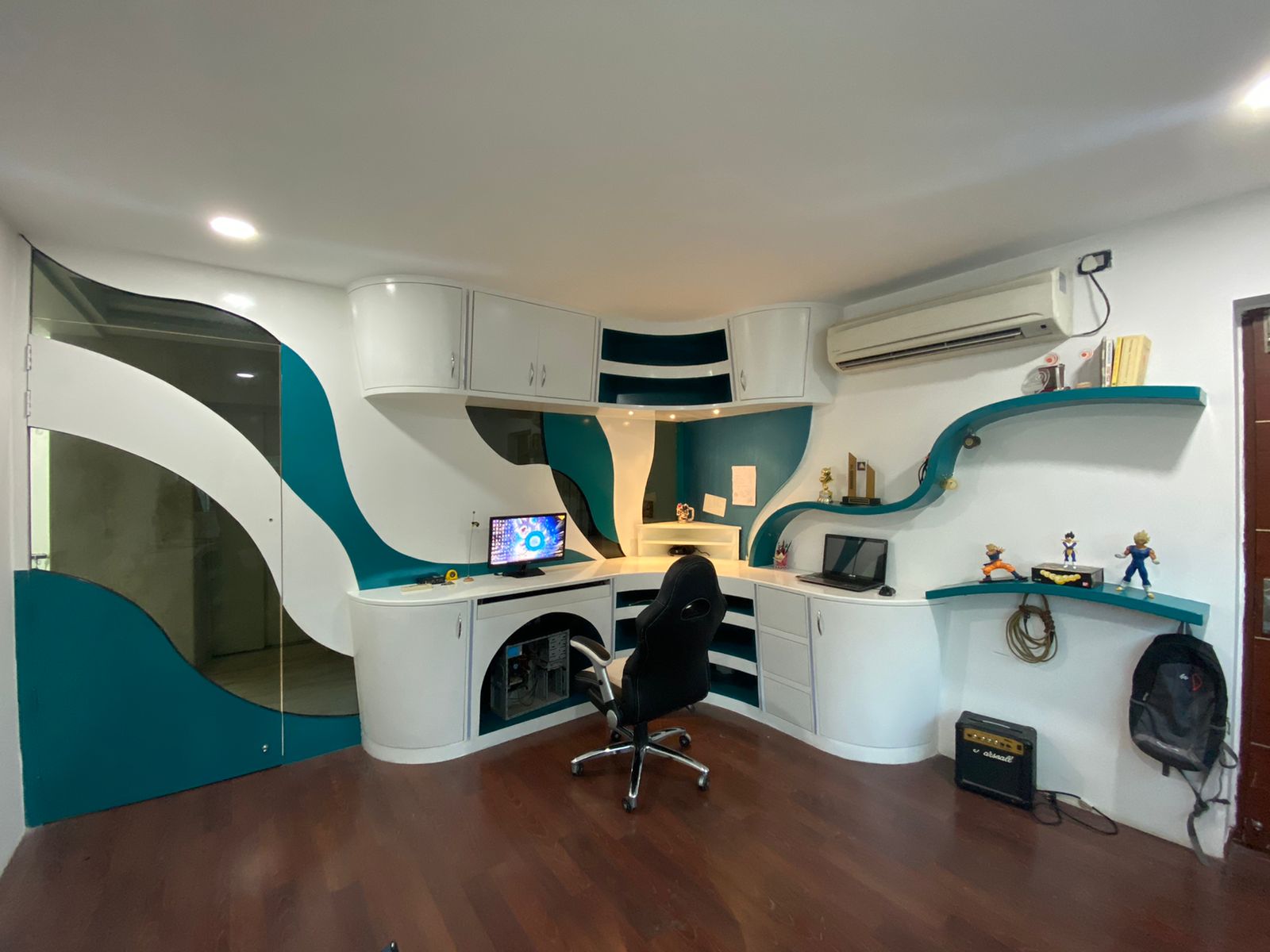 Home Office Design With Modern Furniture