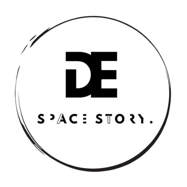 De Space Story
